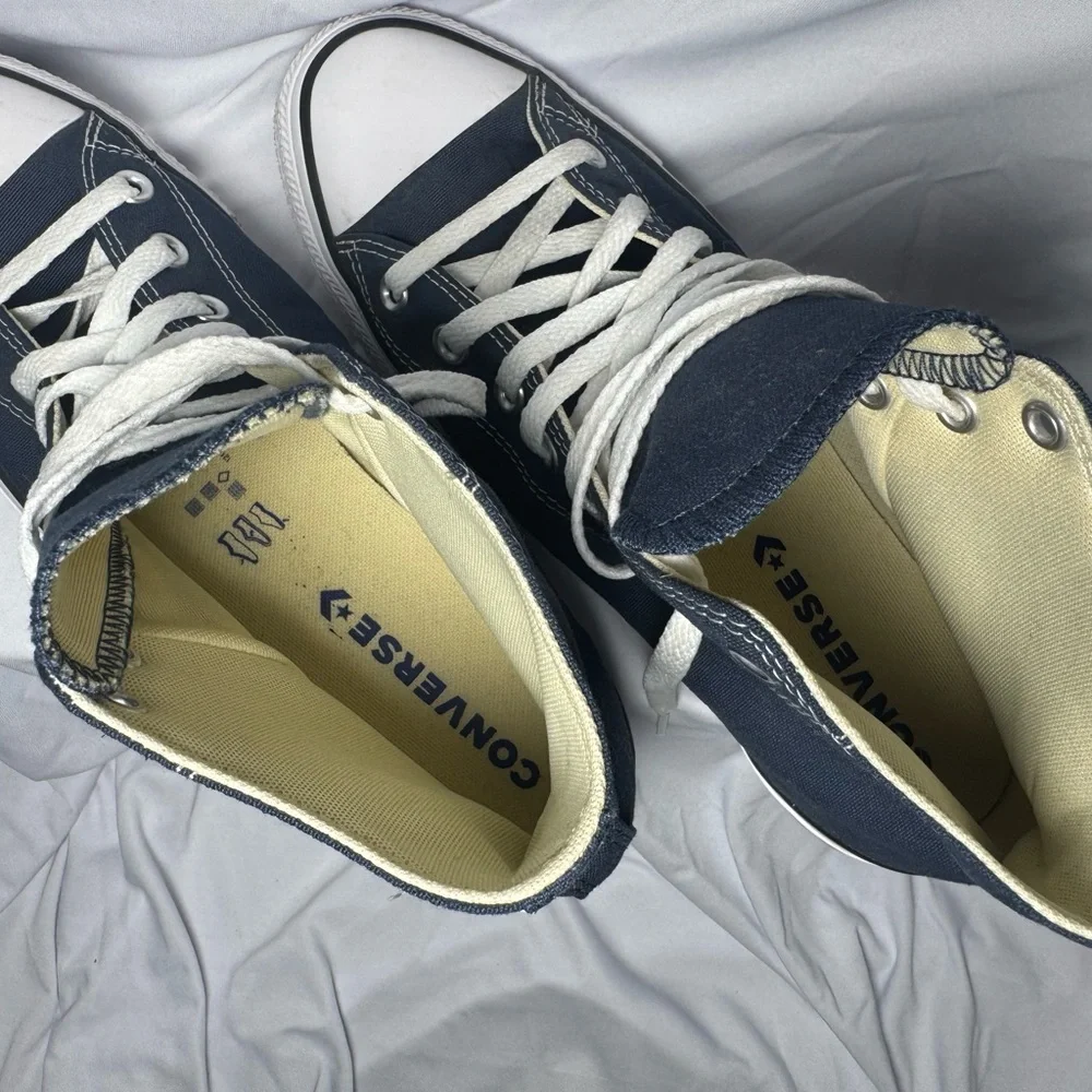 Converse Chuck Taylor All Star Canvas Hi Top Unisex sneakers Men’s 9/ women’s 11 - Picture 6 of 10